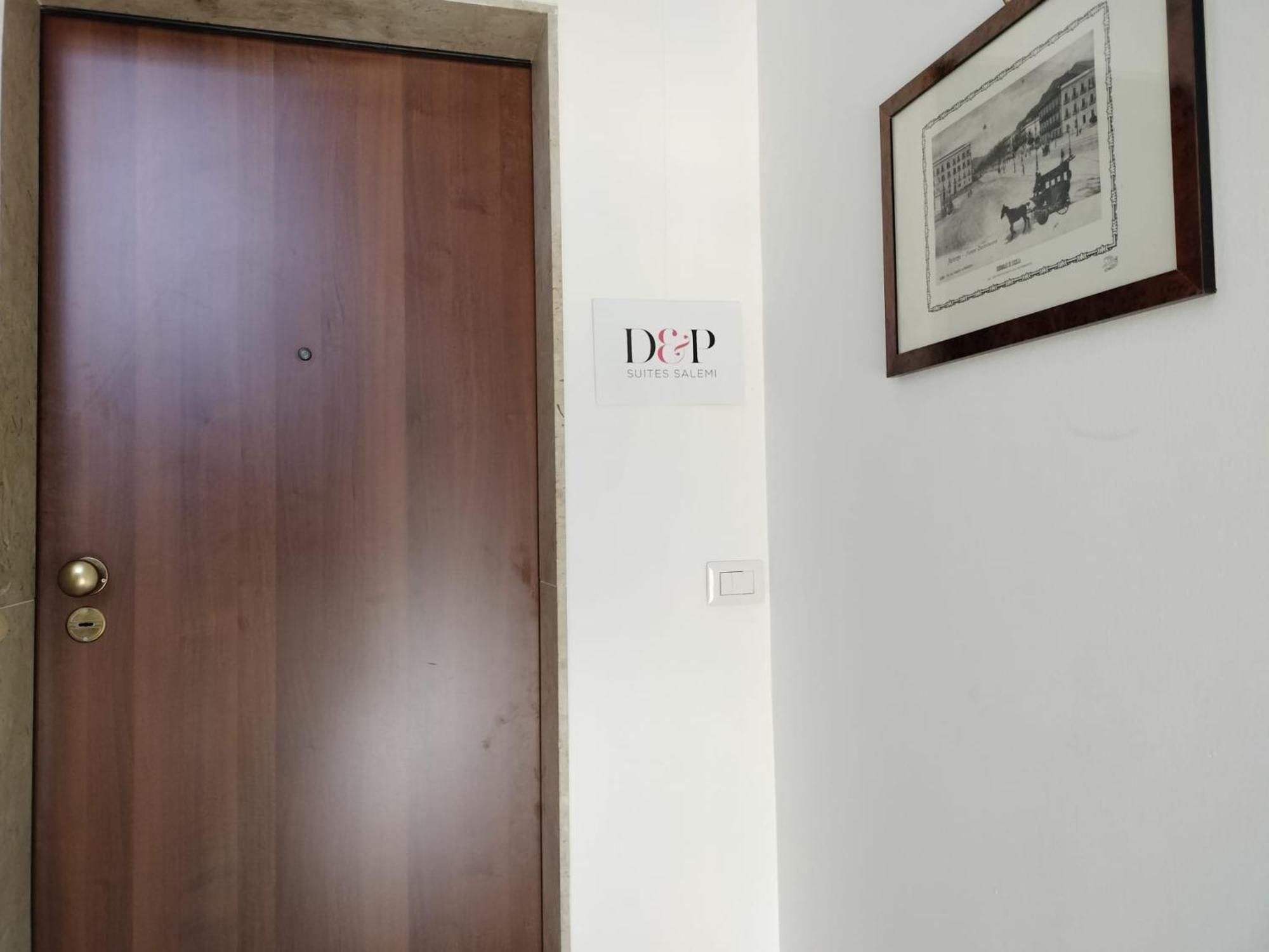 D&P Suites 1 Salemi Exteriör bild