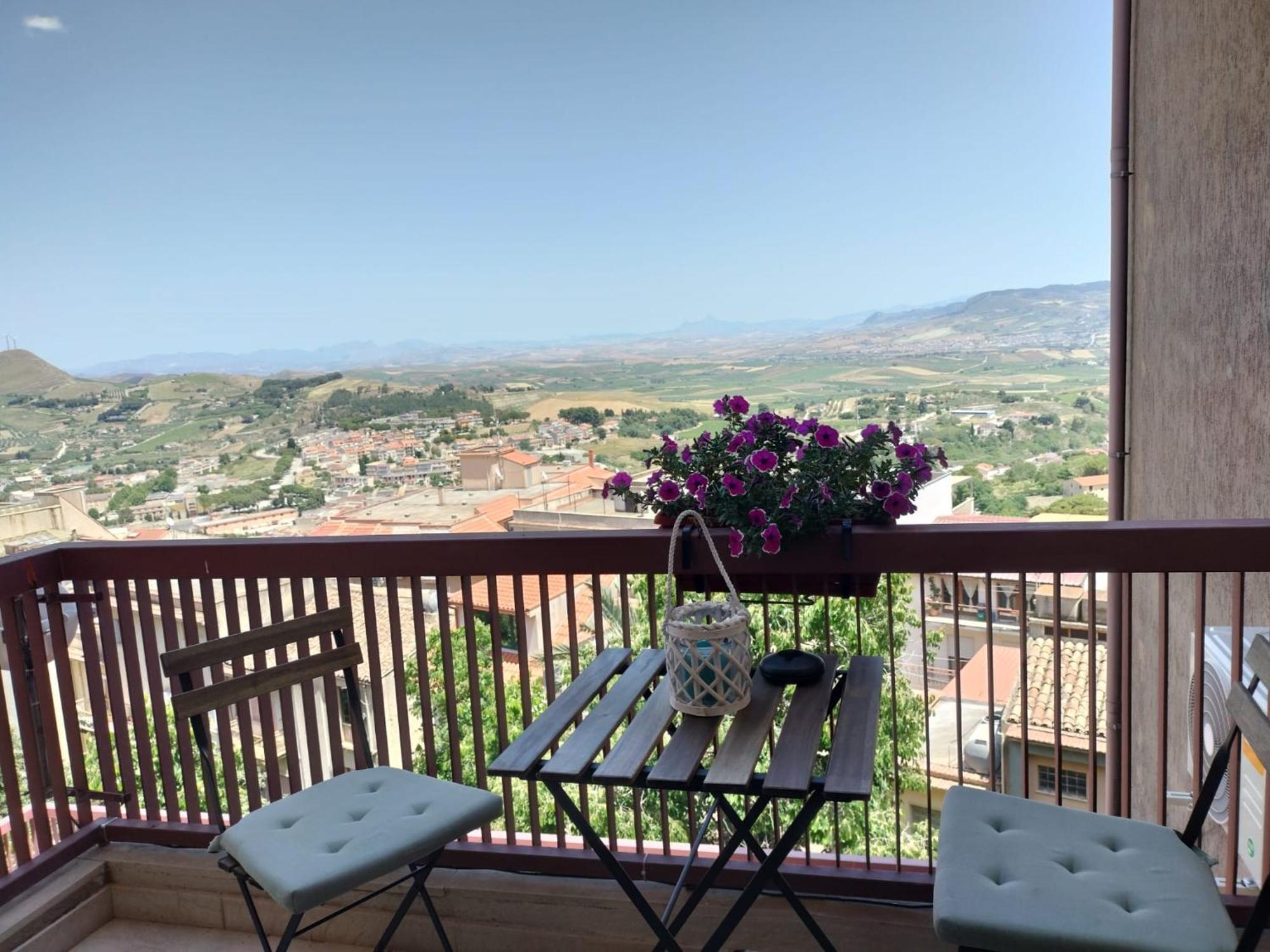 D&P Suites 1 Salemi Exteriör bild